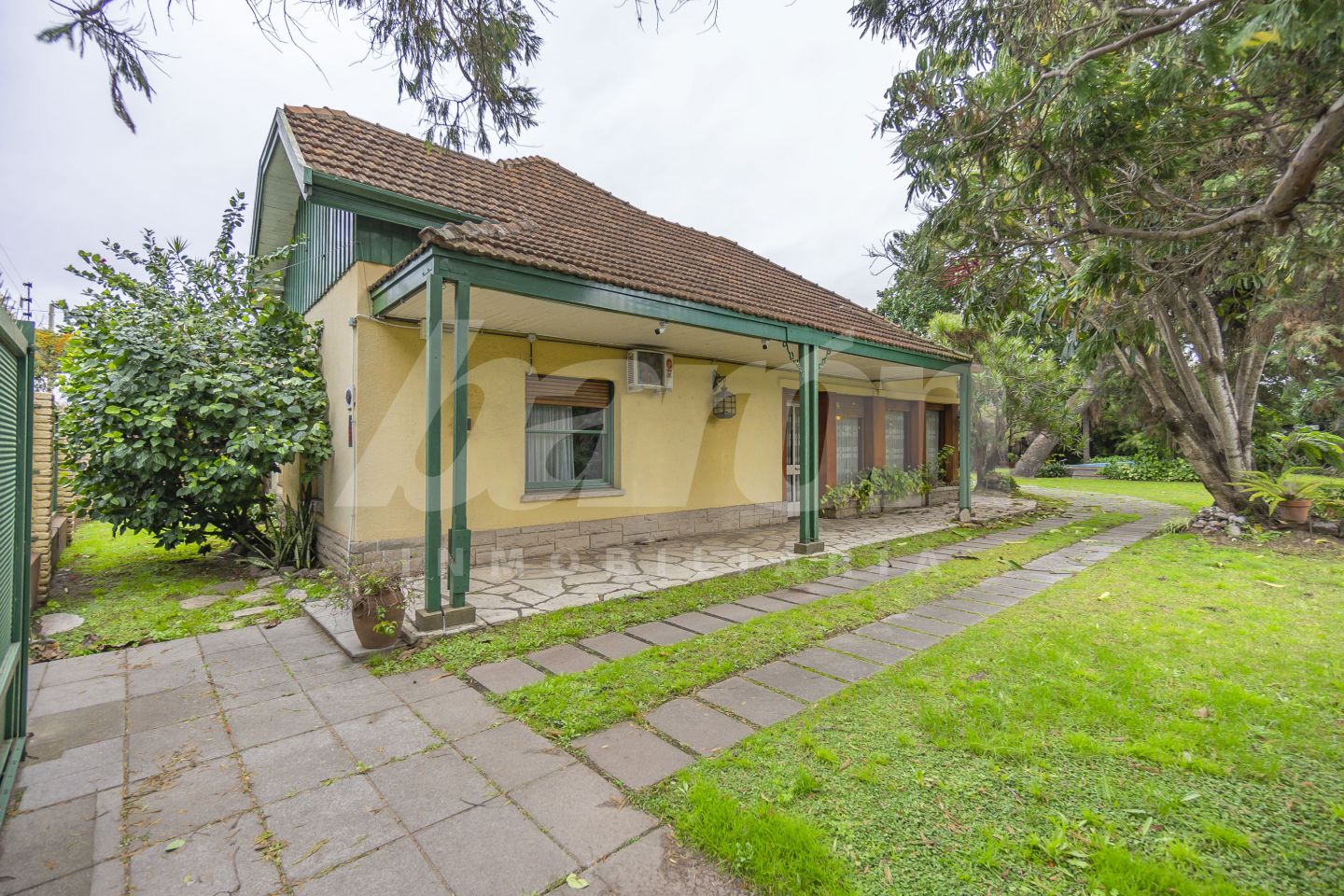 VENTA DE CASA EN Lomas de Zamora - Banfield - 40