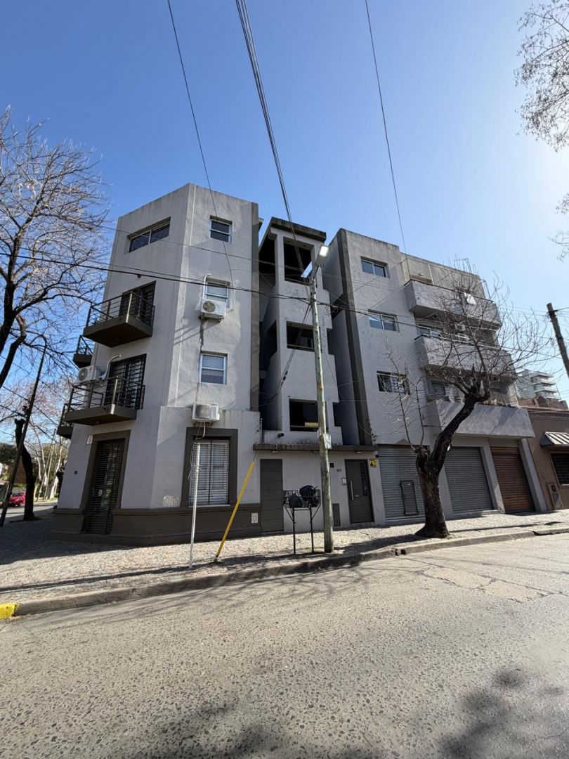 Departamento en MORENO 1000