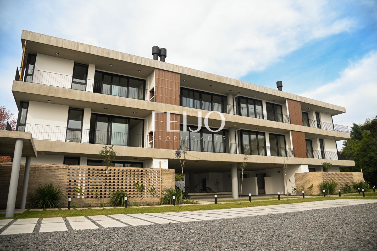 VENTA DE DEPARTAMENTO EN La Plata - City Bell - 54