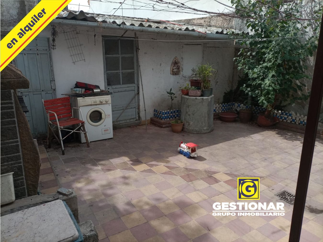 VENTA DE CASA EN Lanús - Remedios de Escalada - 4