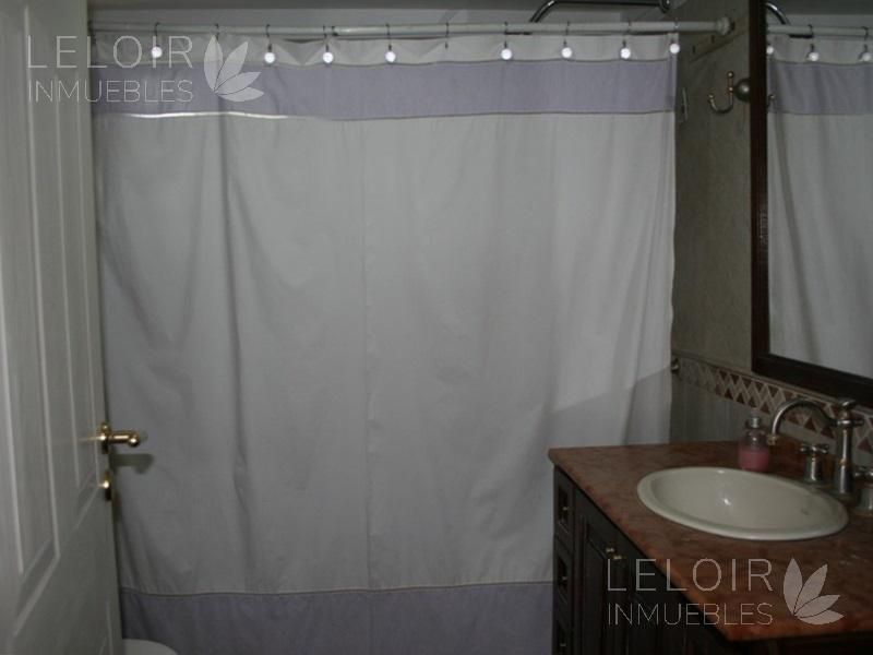 Casa en Venta en Ituzaingo, G.B.A. Zona Oeste