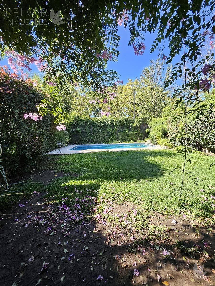 Casa en Venta en Ituzaingo, G.B.A. Zona Oeste