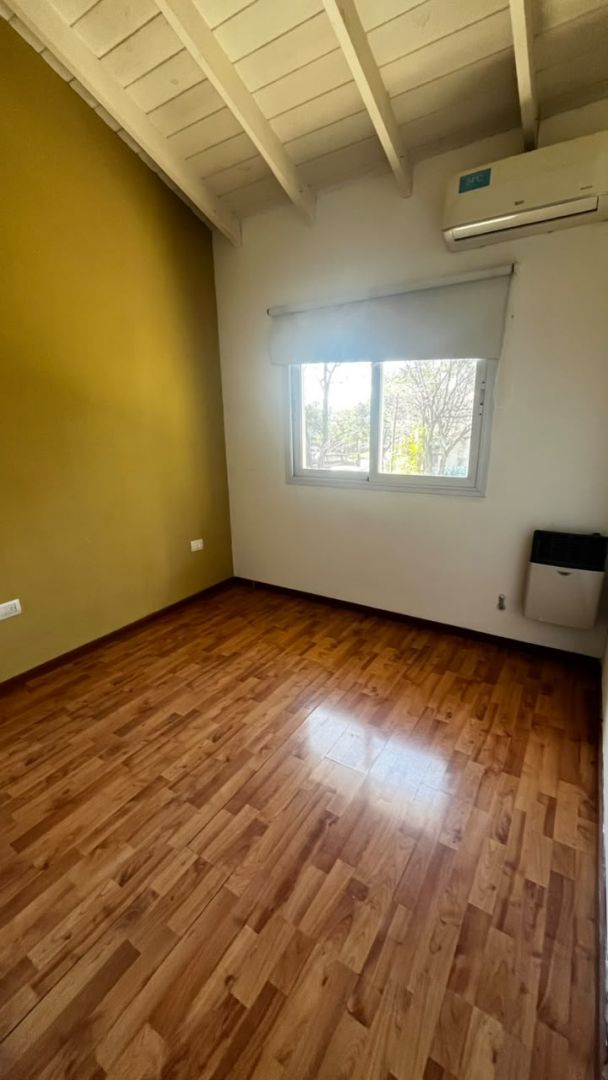 Casa en Venta en Ituzaingo, G.B.A. Zona Oeste - USD 159.000 | Inmoup - 22