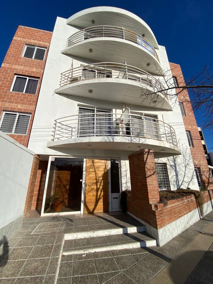 Departamento en Alquiler en Neuquen, Neuquen