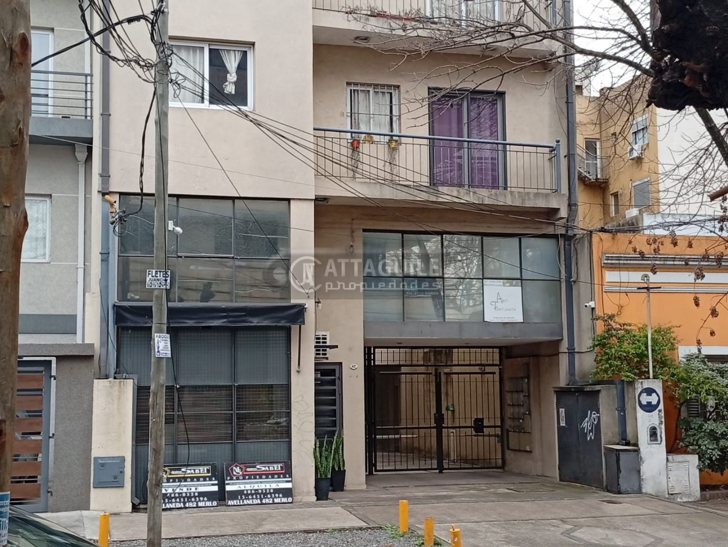 Departamento en AVELLANEDA 400