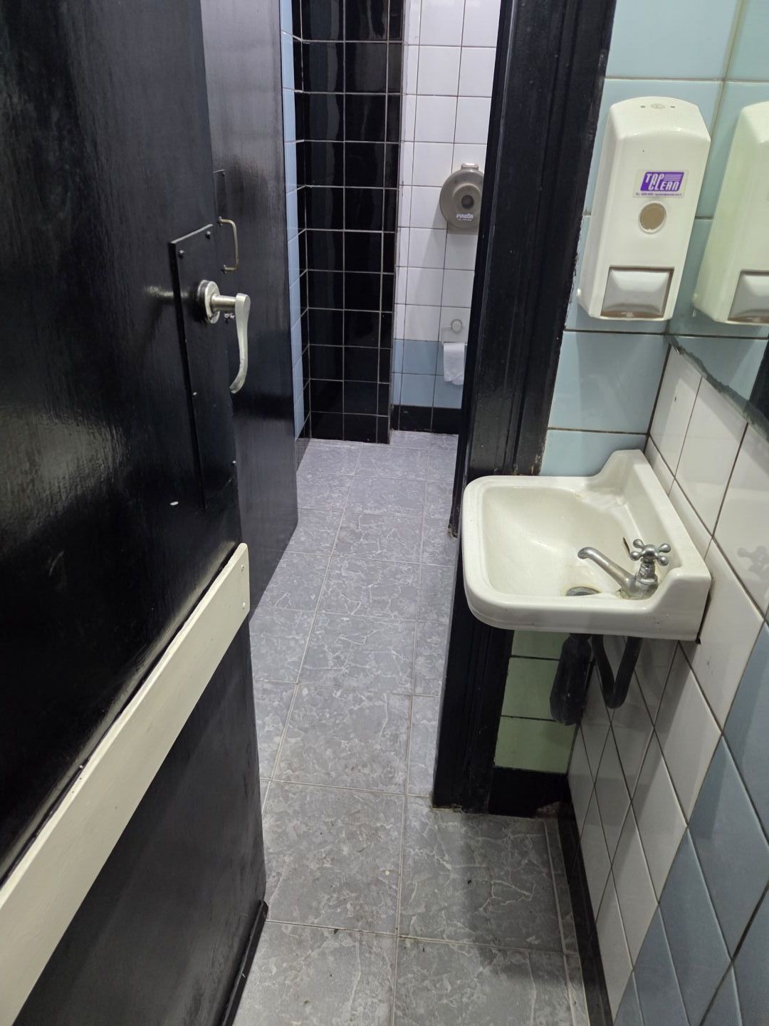 Local Comercial en Venta en Congreso, Capital Federal