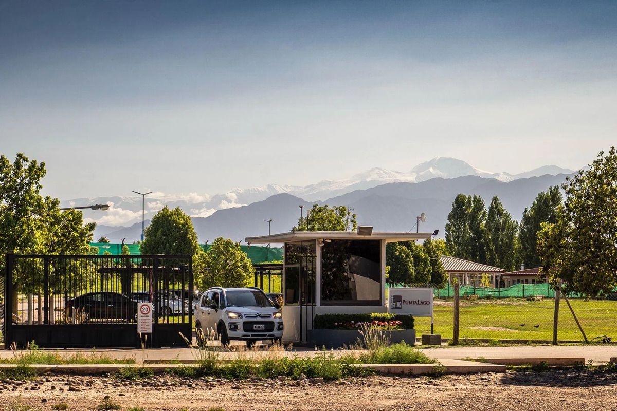 Departamento en Venta en Maipu, Mendoza