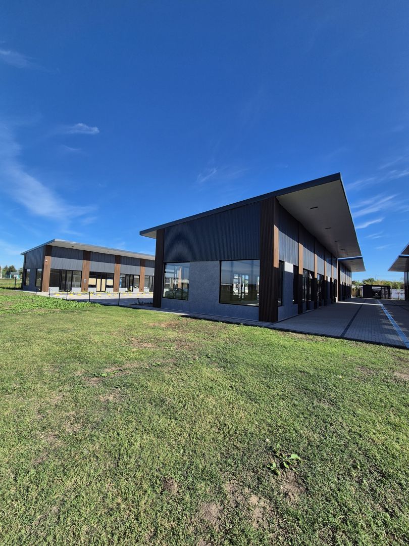 ALQUILER DE LOCAL EN Ezeiza - Espacio Nova - 31
