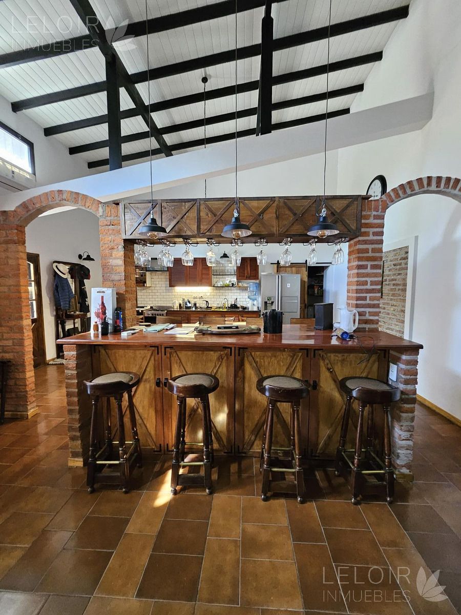 Casa en Venta en Ituzaingo, G.B.A. Zona Oeste
