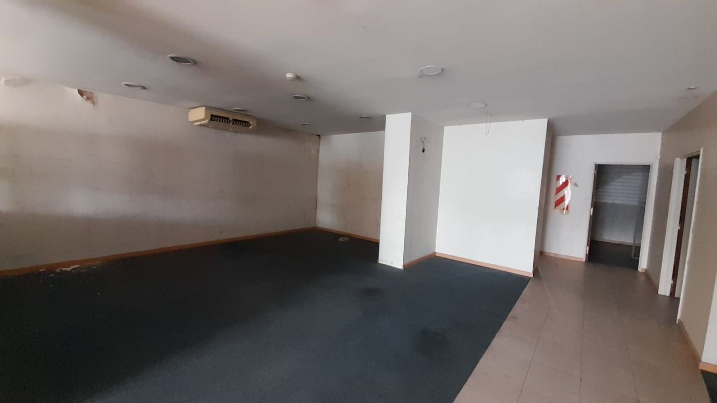 Local Comercial en Venta en Lomas de Zamora, G.B.A. Zona Sur