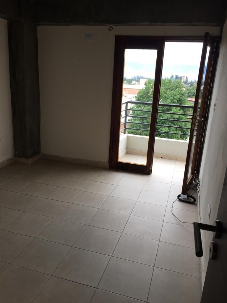 VENTA DE DEPARTAMENTO EN San Miguel de Tucumán - 6