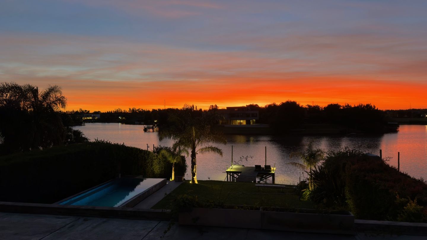 ALQUILER DE CASA EN Villanueva - Tigre - Santa Catalina - 33