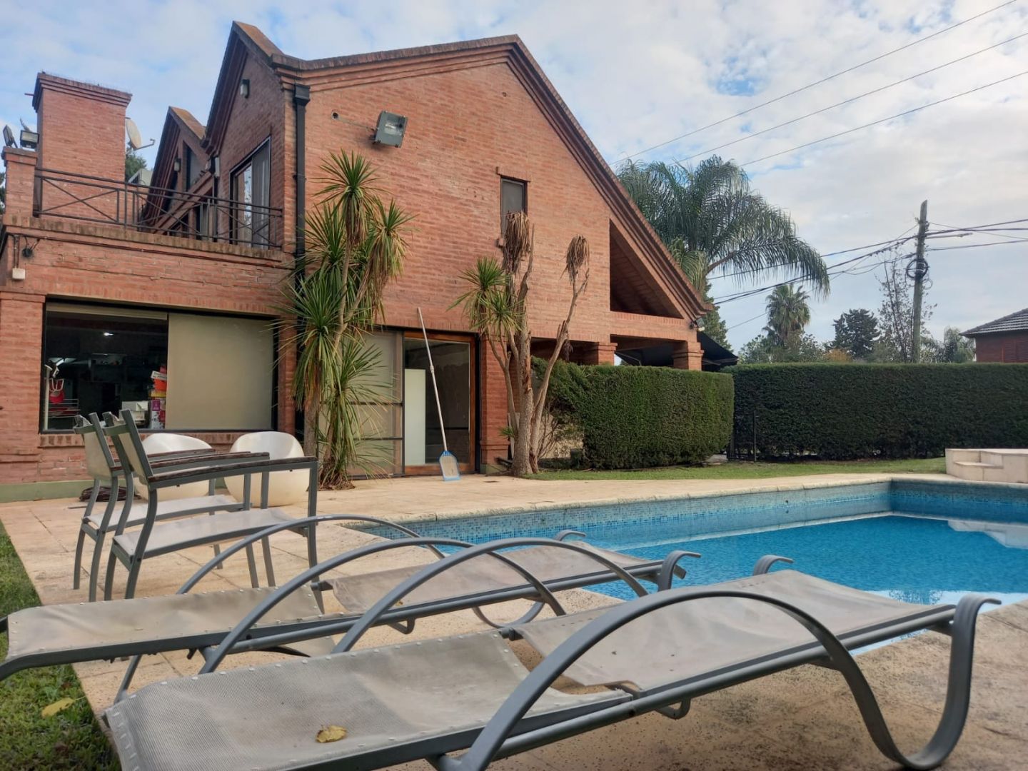 Casa EN ALQUILER
