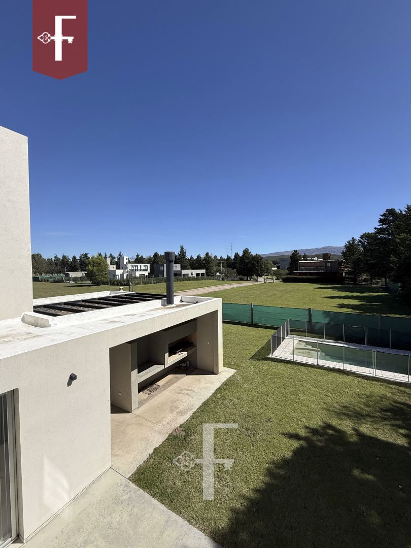 ALQUILER DE CASA EN La Florida - RIFUGIO NEL LAGO — foto 14