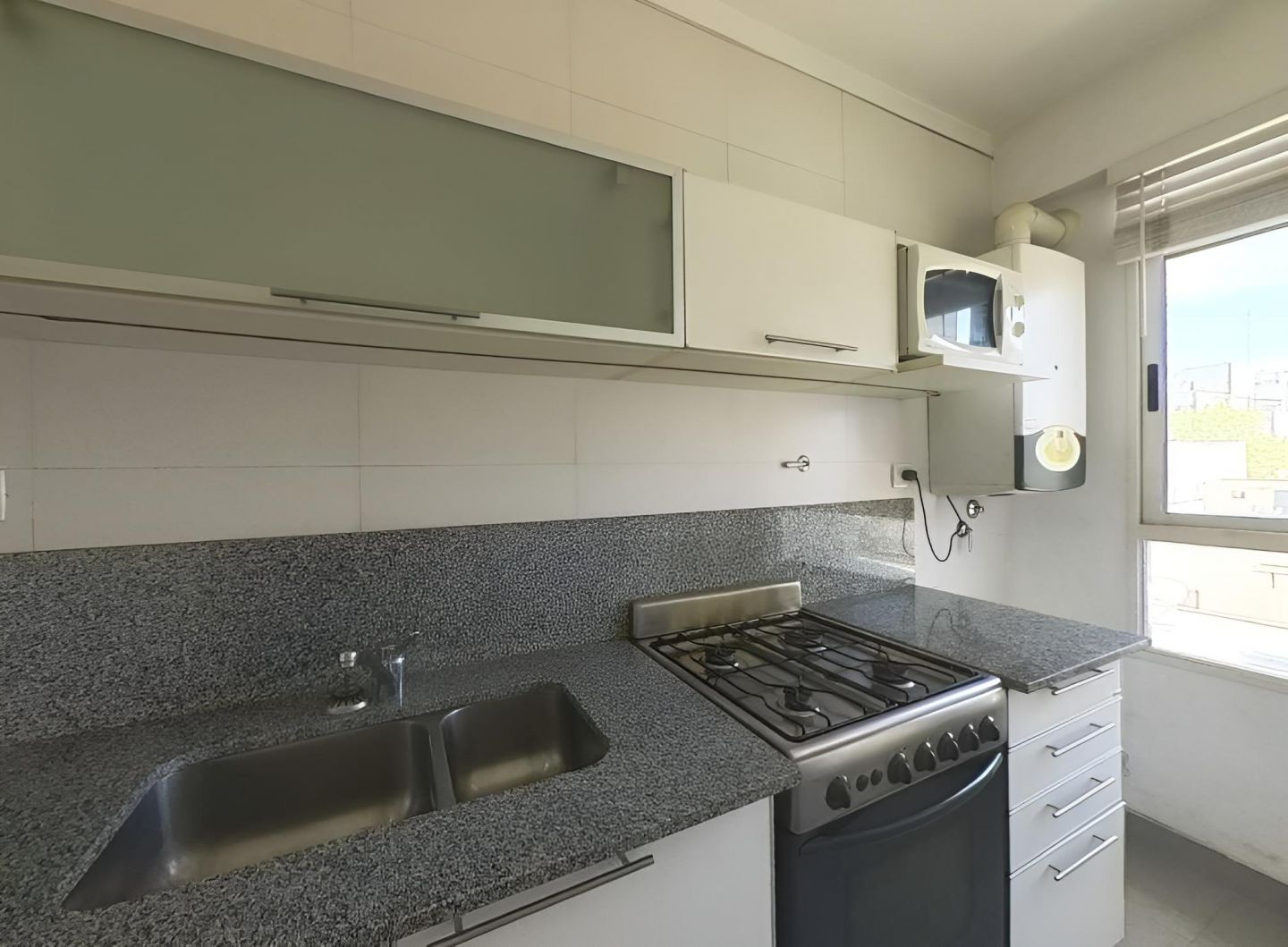 Departamento en Alquiler en San Cristobal, Capital Federal