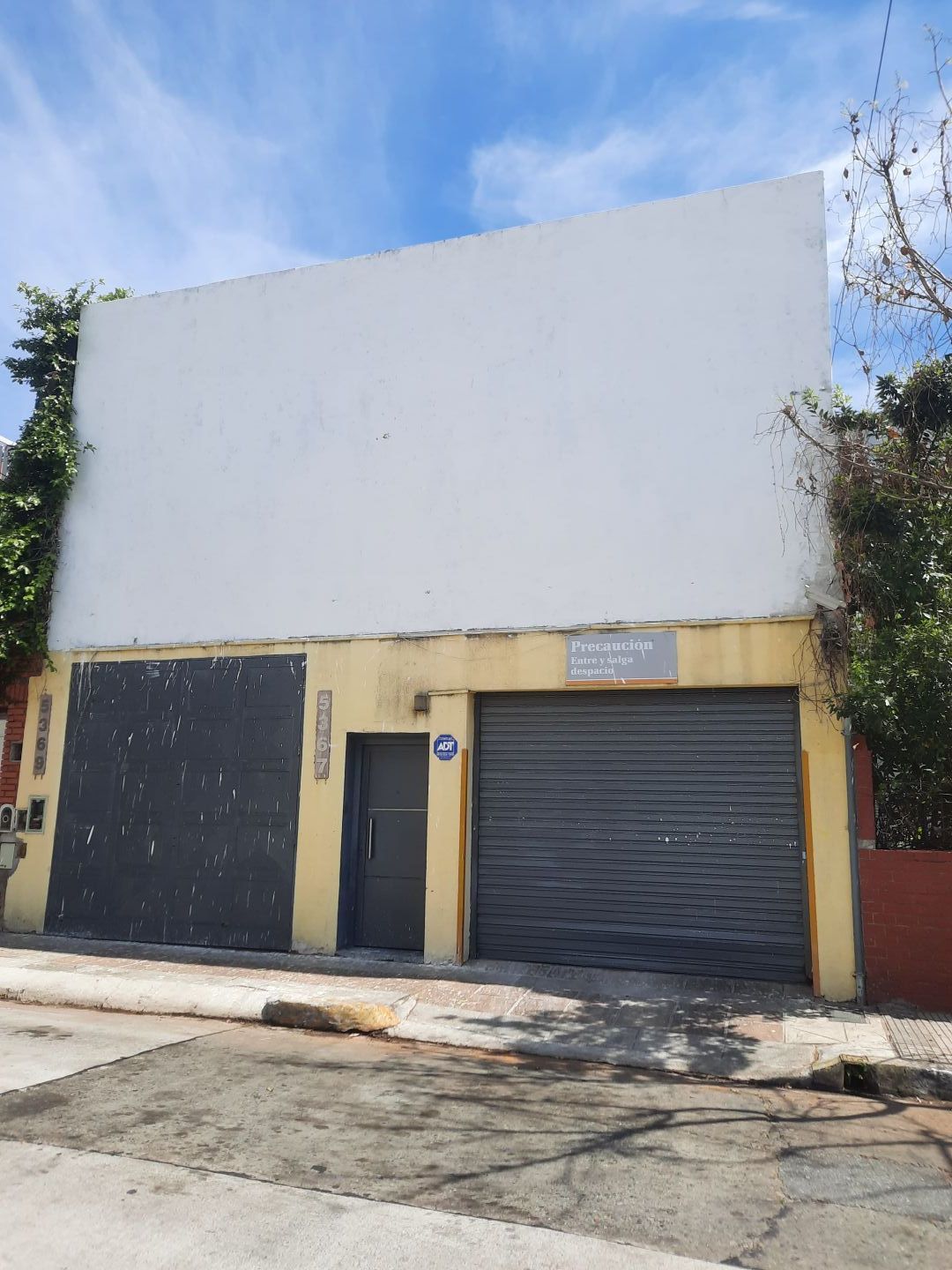 Local Comercial en Alquiler en Parque Chas, Capital Federal