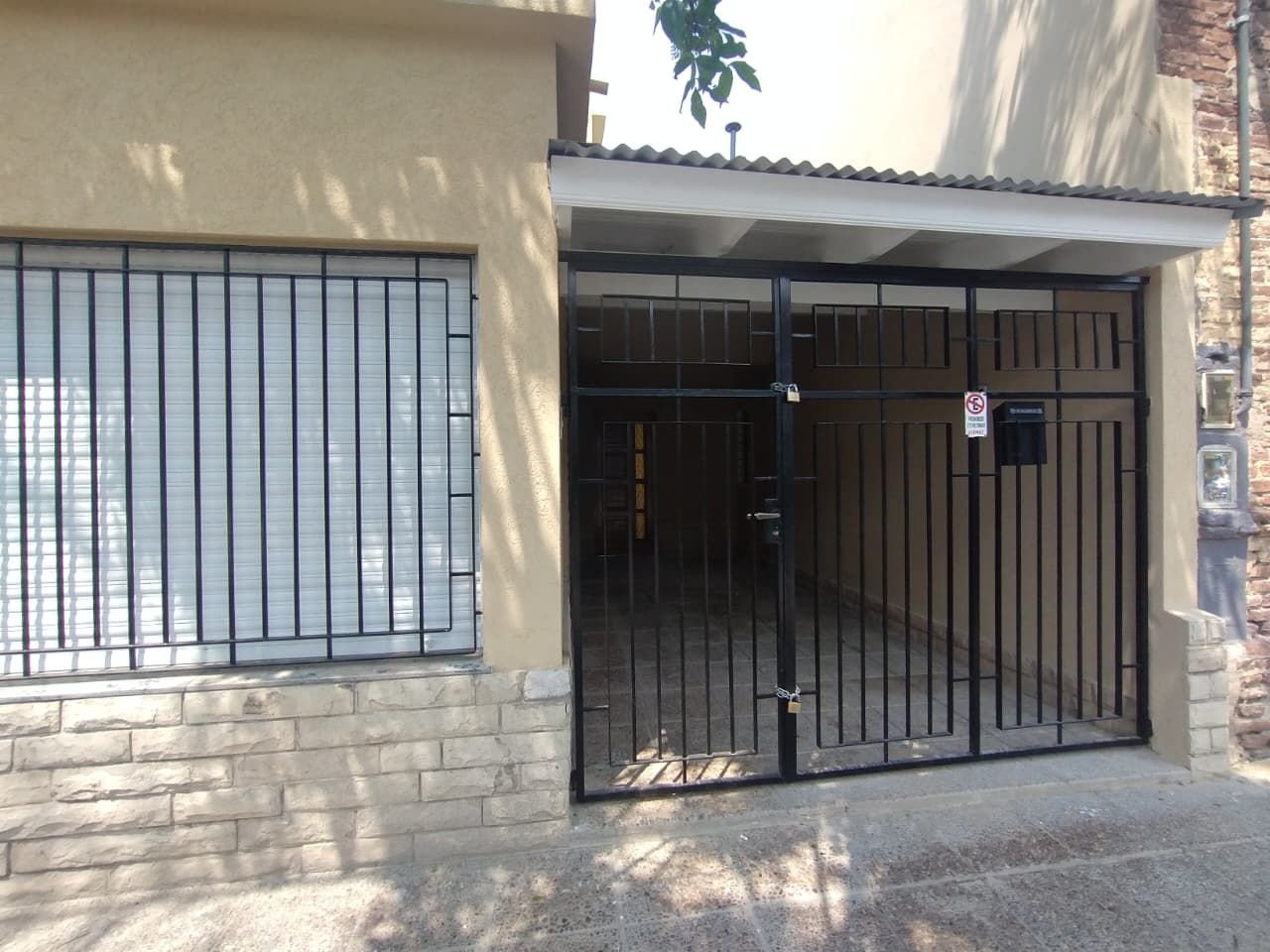 Casa en HECTOR GUIDI 1800