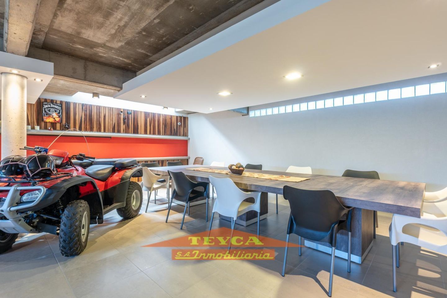 Casa en venta  6 ambientes