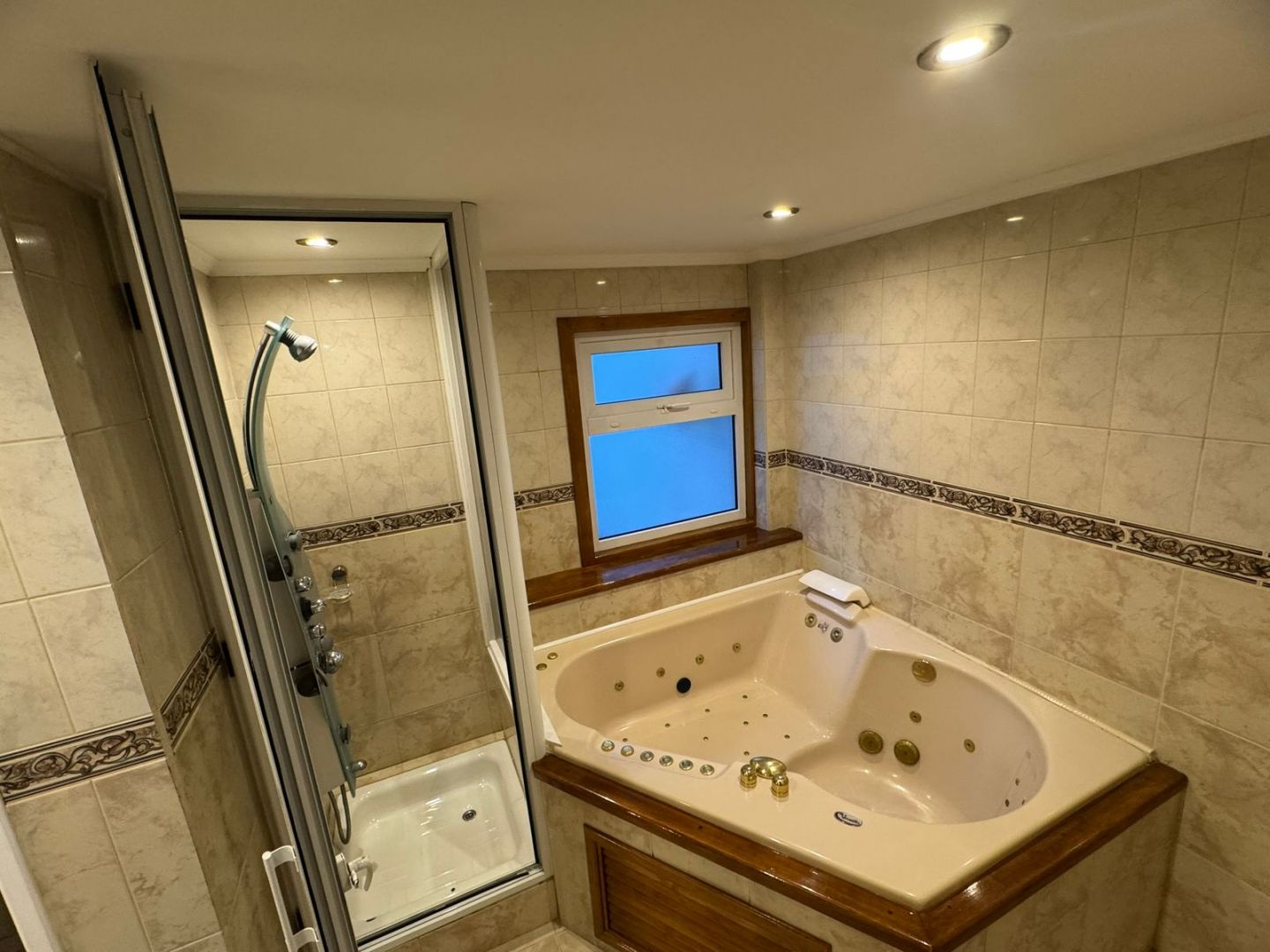 ALQUILER DE CASA EN Río Grande - MUTUAL - 27