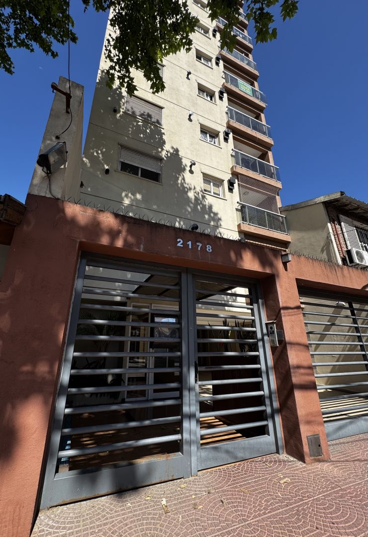 Departamento en Alquiler en Tres de Febrero, G.B.A. Zona Oeste