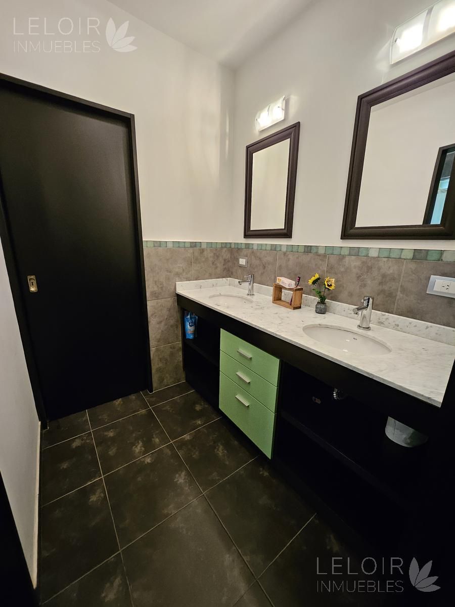 Casa en Venta en Ituzaingo, G.B.A. Zona Oeste