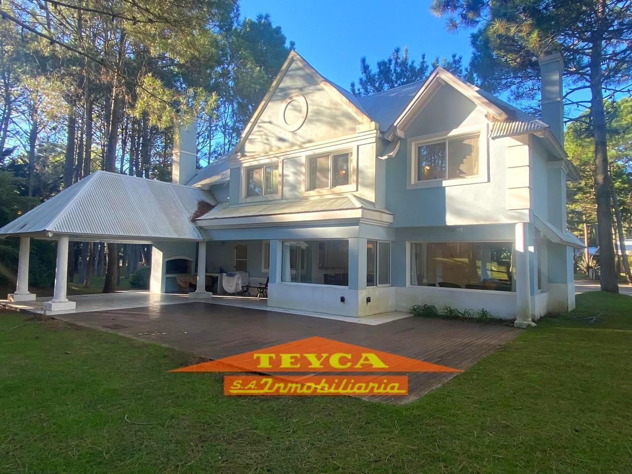 Casa en venta Pinamar Chico 5 ambientes