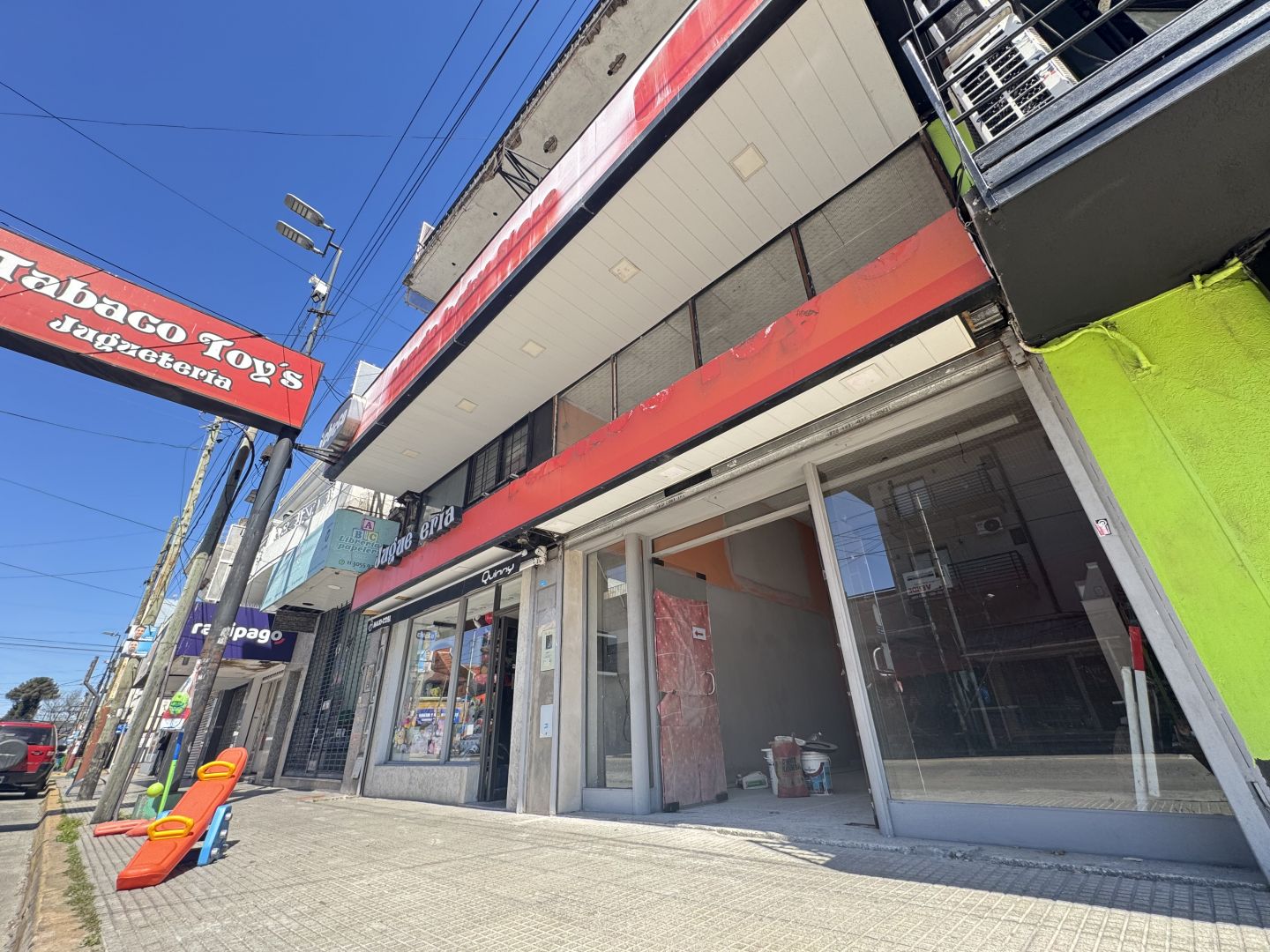 Local Comercial en Alquiler en Lanus, G.B.A. Zona Sur
