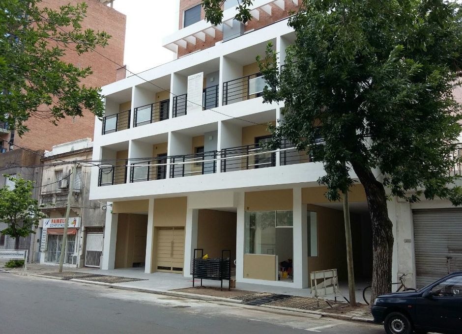 Cochera en alquiler Constituyentes 