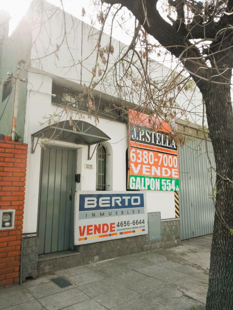 Galpon en Zapiola 2700
