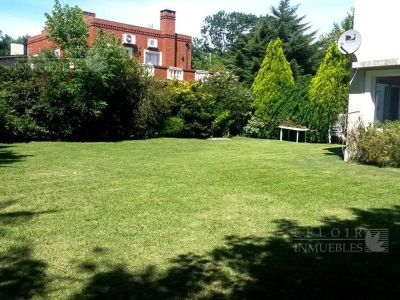 Casa en Venta en Ituzaingo, G.B.A. Zona Oeste