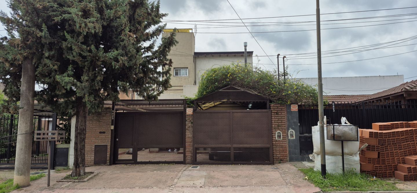 Casa en Venta en General San Martin, G.B.A. Zona Norte