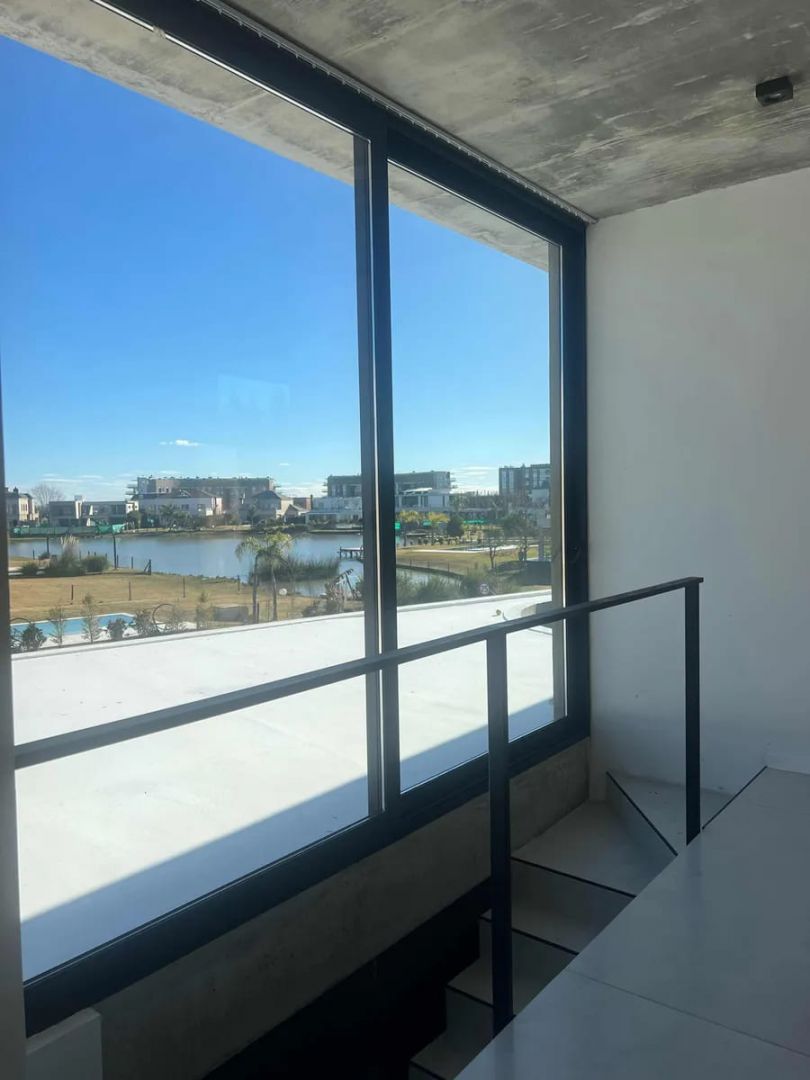 VENTA DE CASA EN Ezeiza - Barrio Privado Terralagos - 28