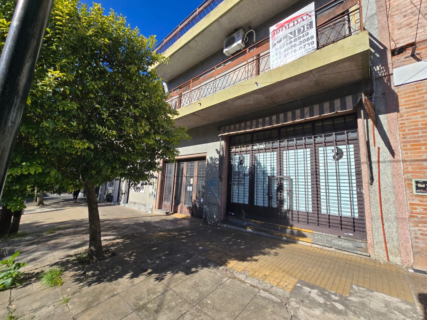 Casa en venta El Palomar 7 ambientes