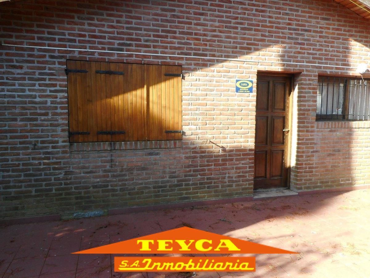 Casa en venta Zona Duplex 3 ambientes