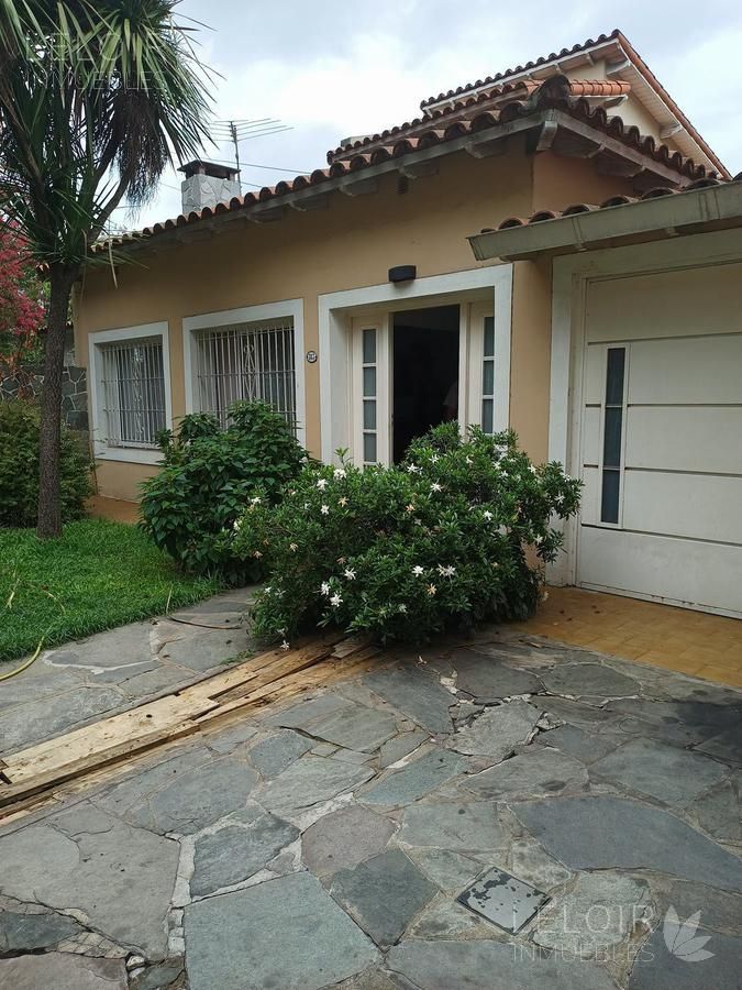Casa en Venta en Moron, G.B.A. Zona Oeste