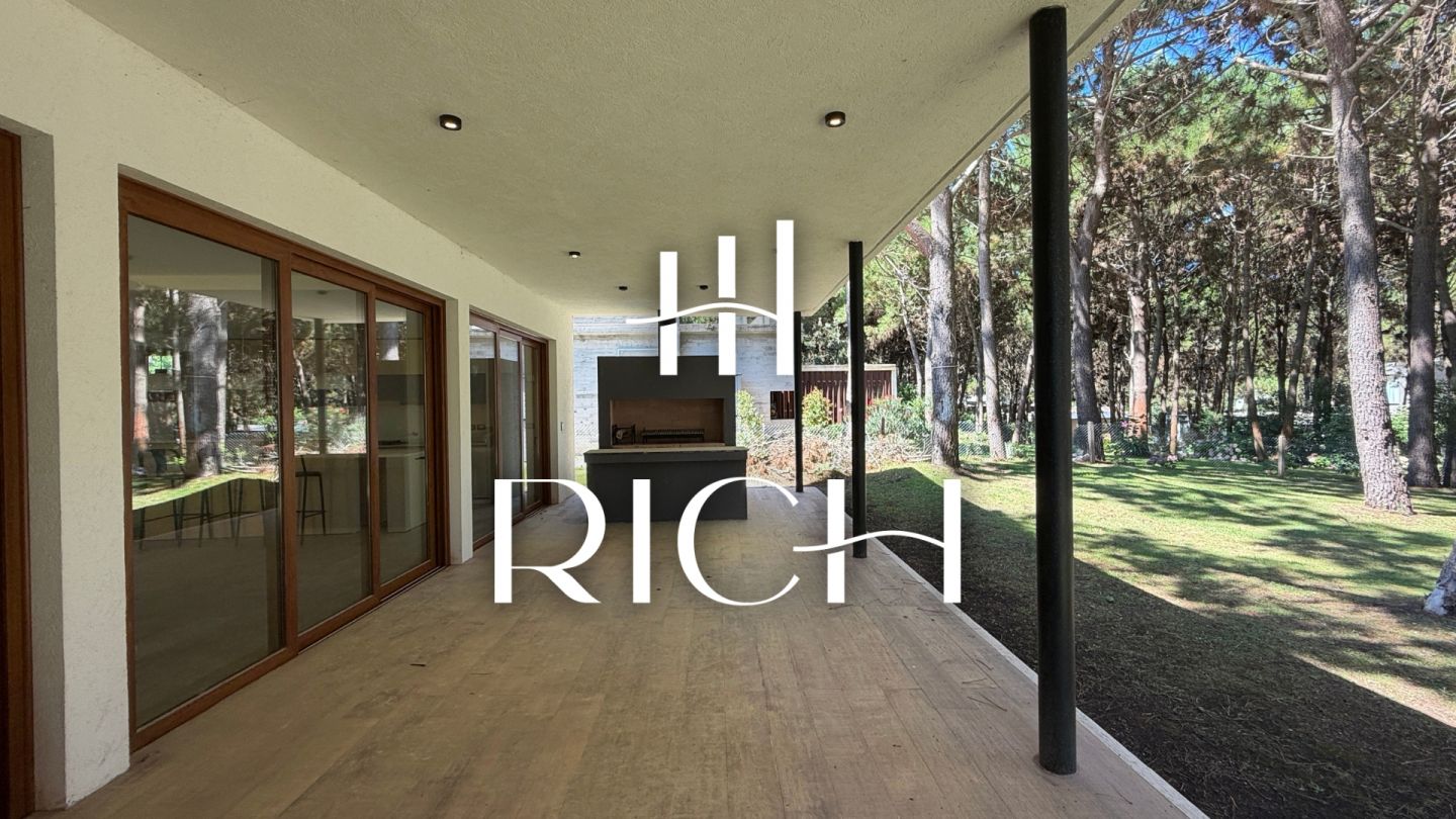 VENTA DE CASA EN Costa Esmeralda - Residencial 1 - 34