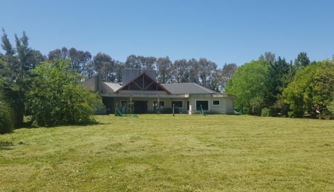 Casa en venta 6 ambientes