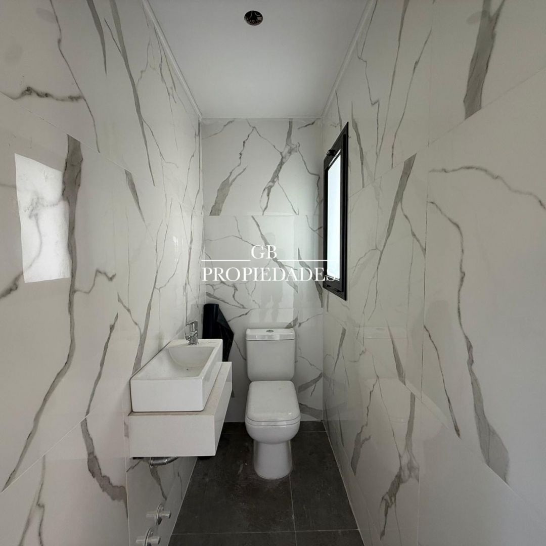 VENTA DE CASA EN Pilar - Santa Sofia - 10
