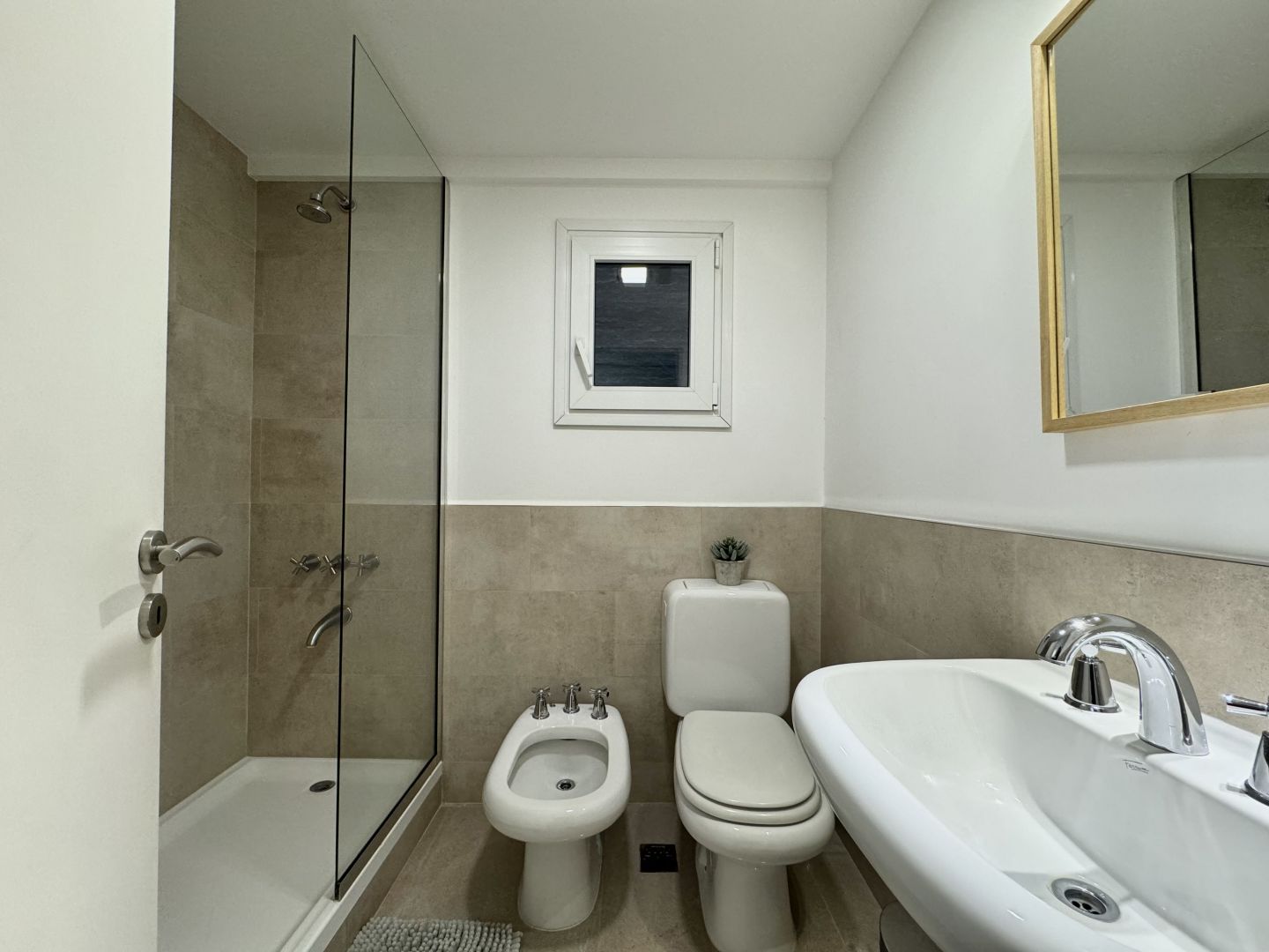 VENTA DE DEPARTAMENTO EN Puerto Madryn - ZONA CENTRO - 8