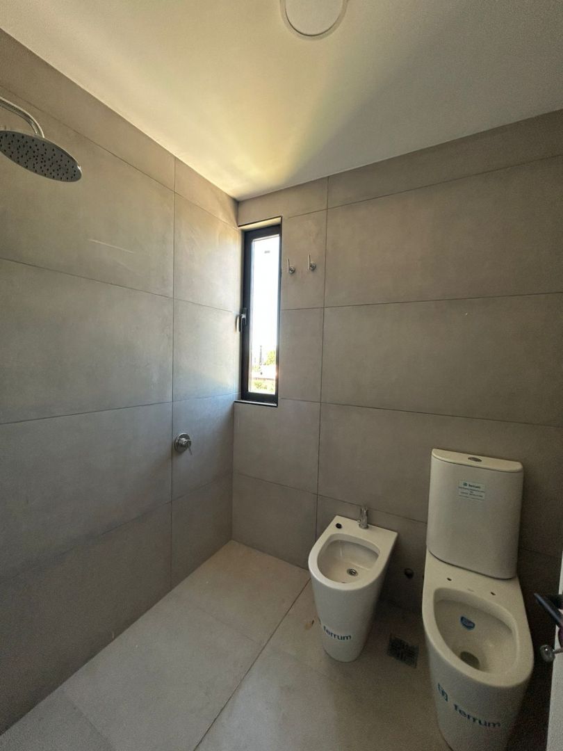 ALQUILER DE CASA EN Neuquén - Barrio Parque de Talero - 12