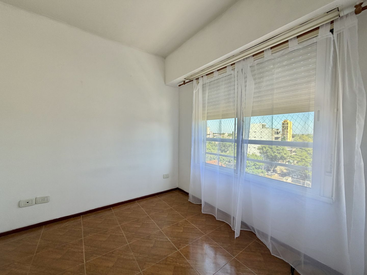 ALQUILER DE DEPARTAMENTO EN San Miguel - 11