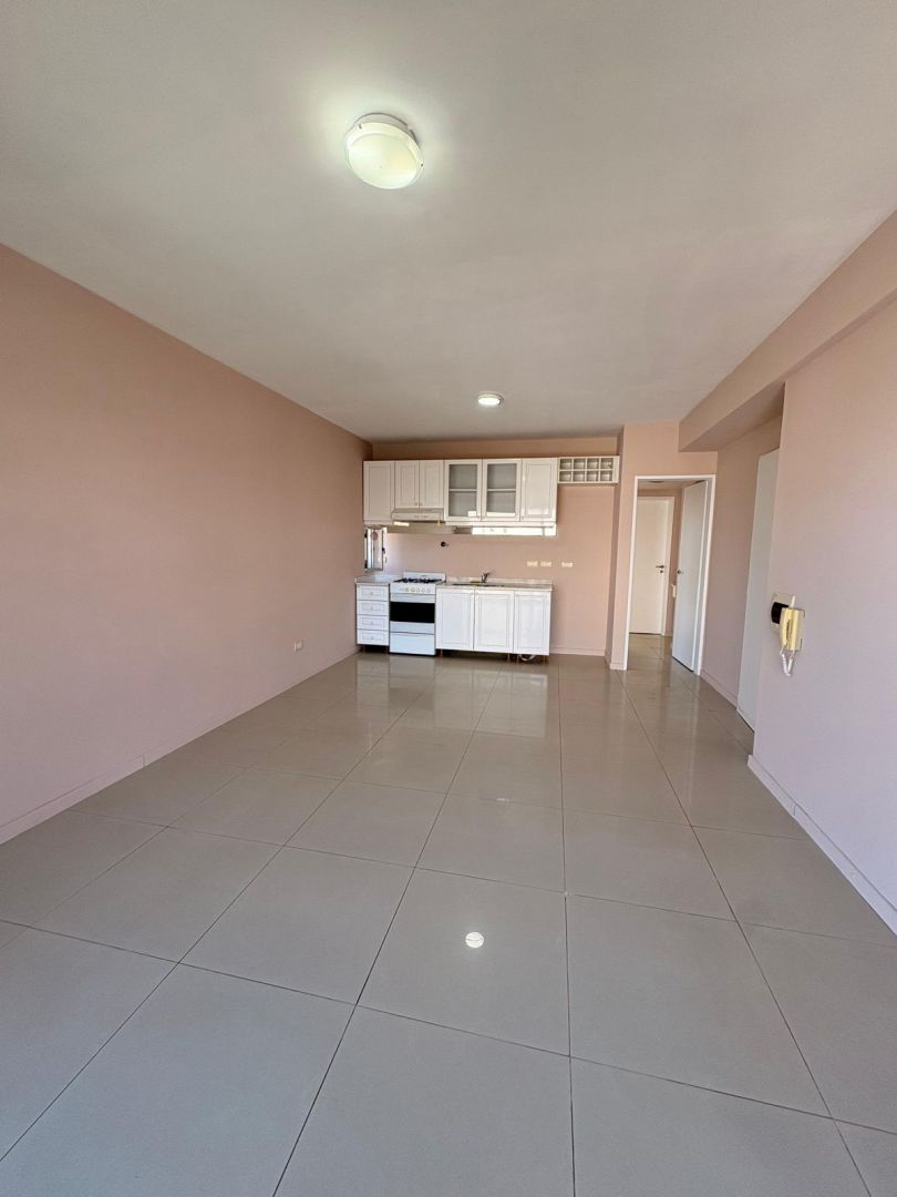 ALQUILER DE DEPARTAMENTO EN San Miguel - 1