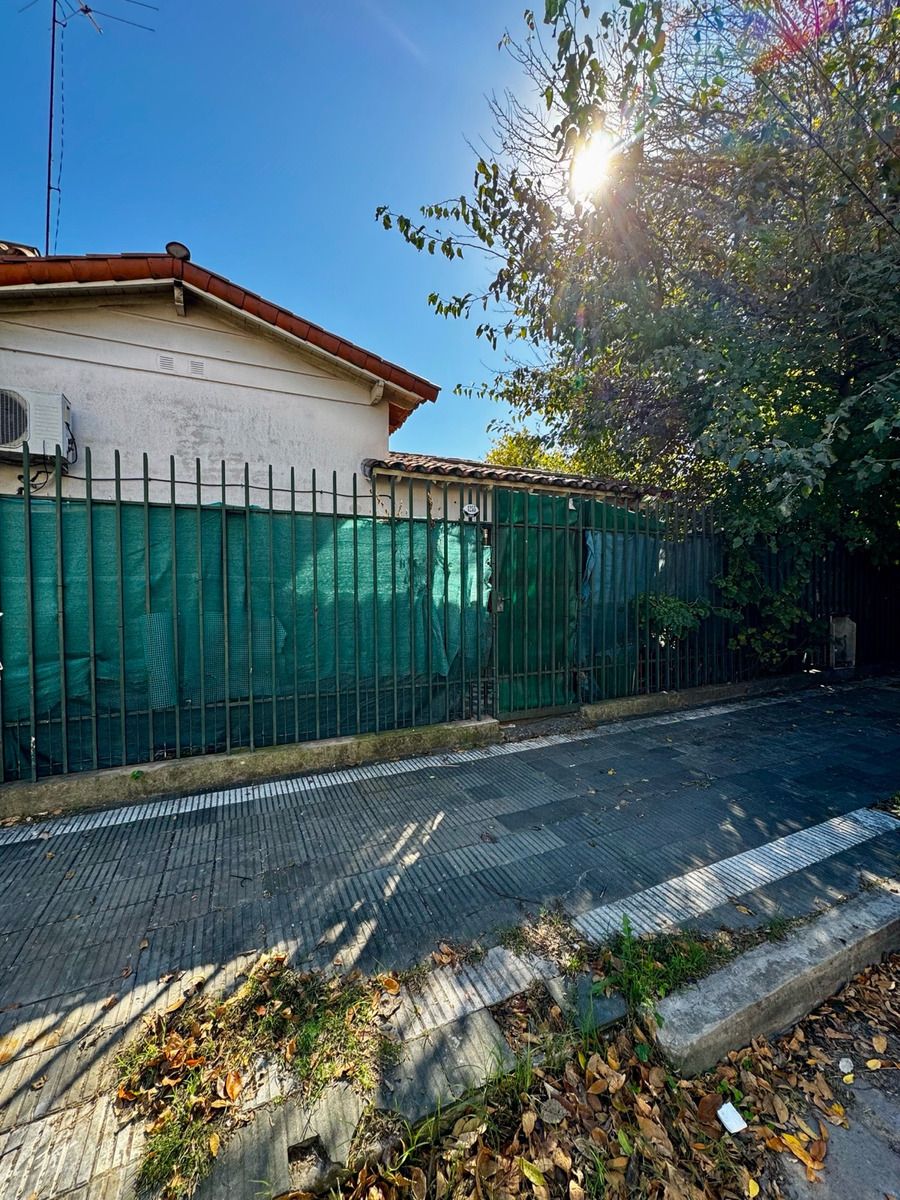Casa en Venta en Moron, G.B.A. Zona Oeste