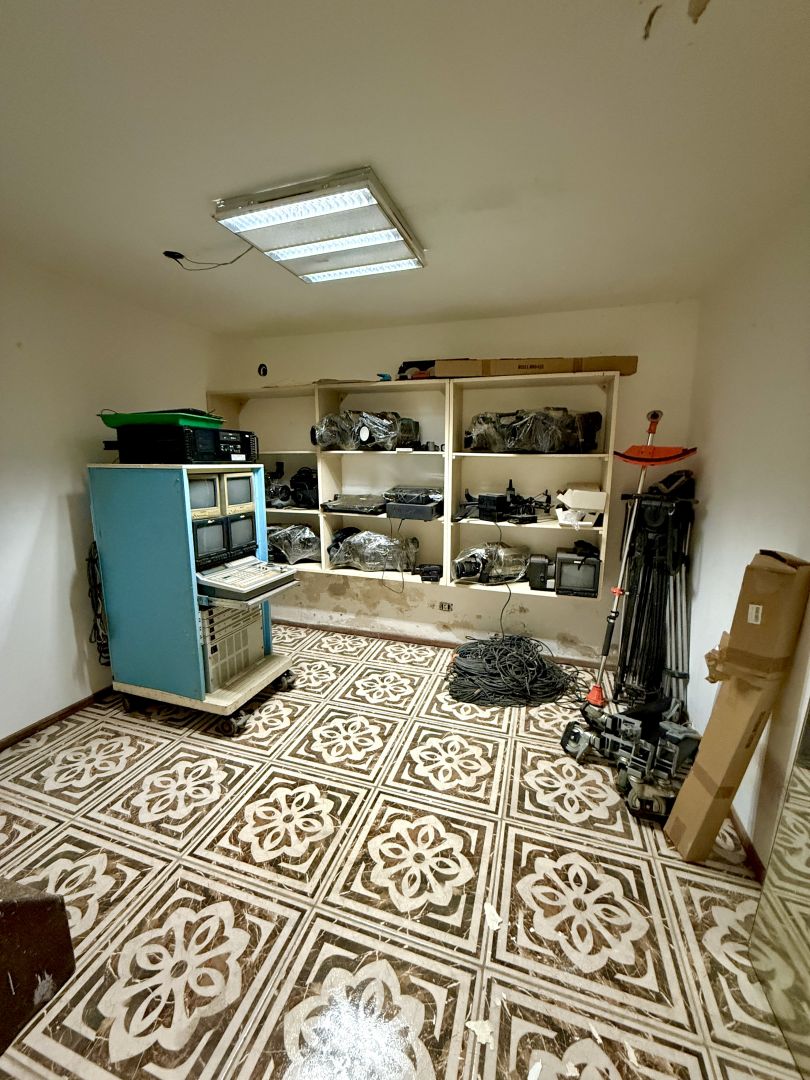 VENTA DE LOCAL EN Capital Federal - Monserrat - 30
