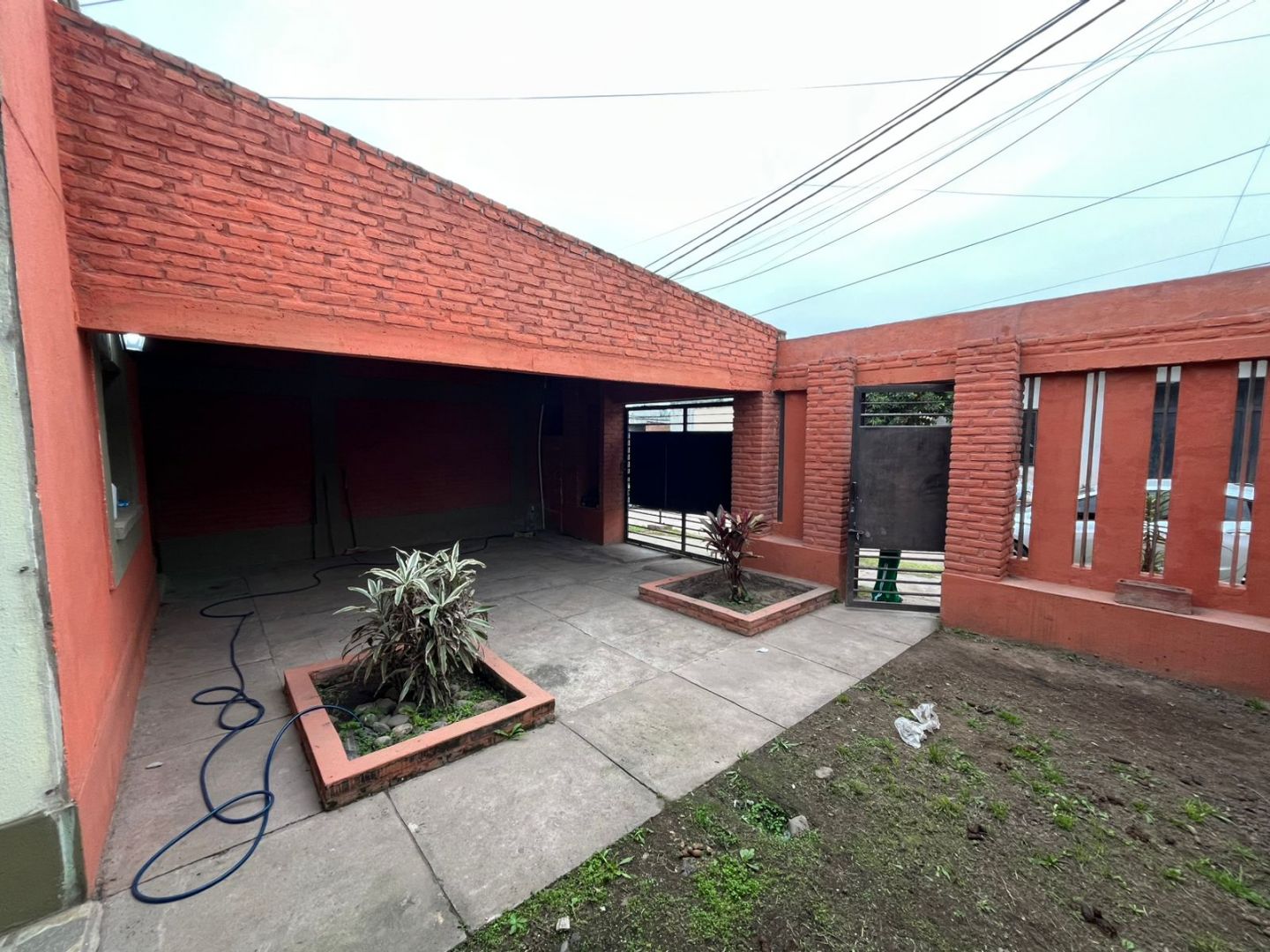 VENTA DE CASA EN Las Talitas - 95 viviendas - 2
