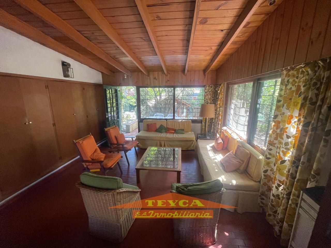 Casa en venta Golf Viejo 5 ambientes