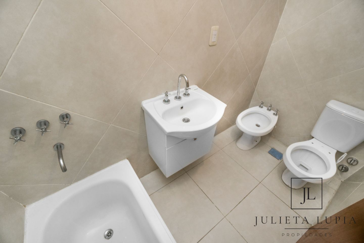 Departamento en Venta en Moron, G.B.A. Zona Oeste