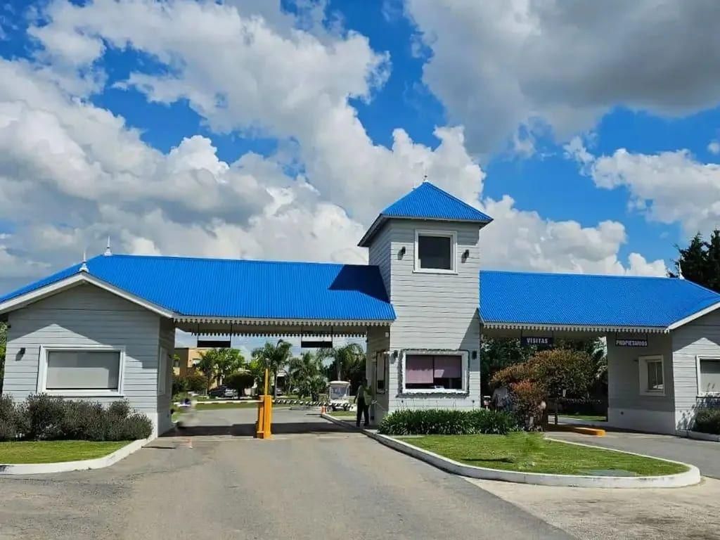 VENTA DE LOTE EN Ezeiza - Laguna Azul - 1