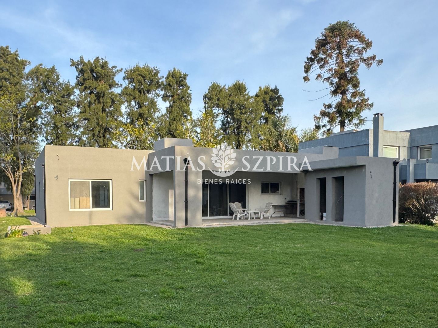VENTA DE CASA EN General Rodríguez - La Cesarina - 2