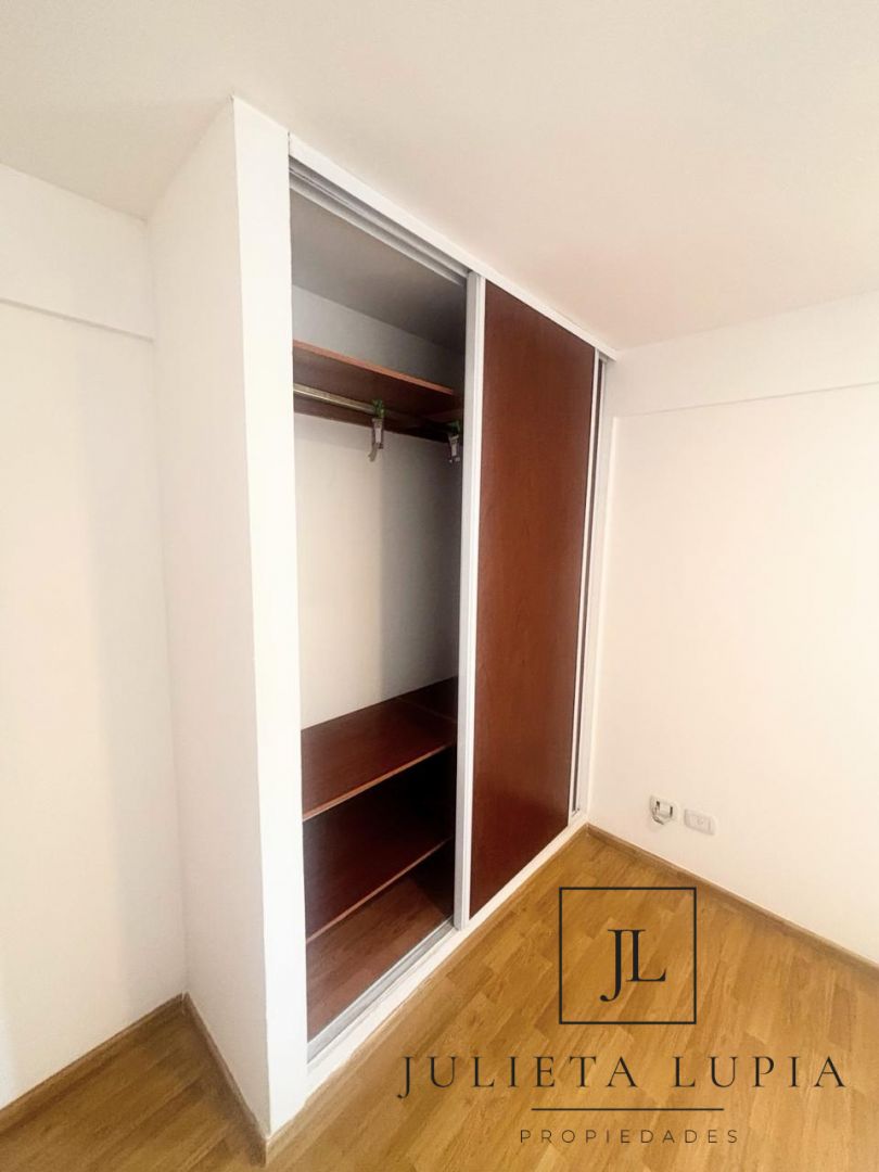 Departamento en Venta en Tres de Febrero, G.B.A. Zona Oeste